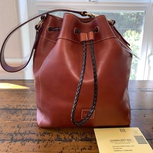 Dooney & Bourke Florentine Large Hattie In Ginger